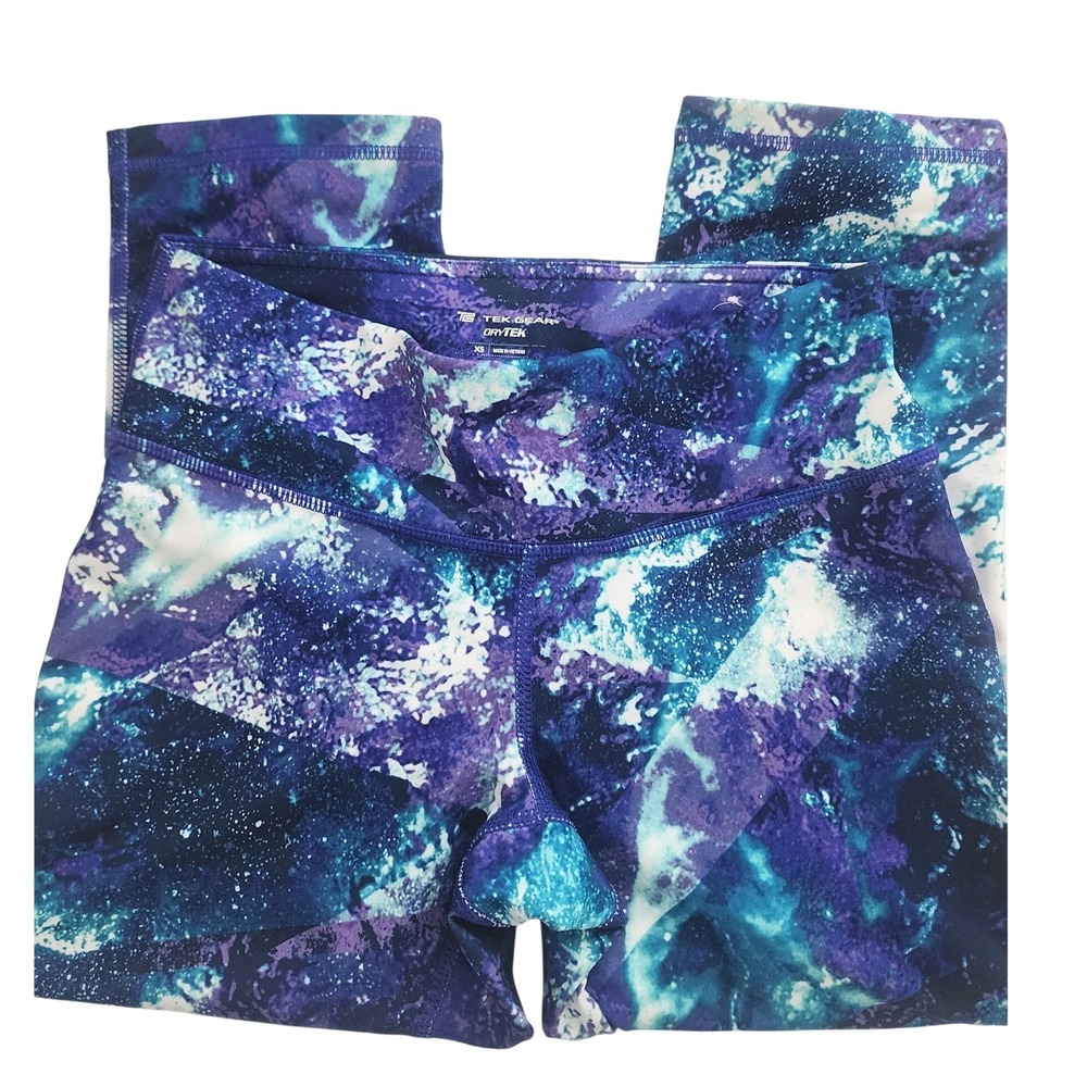 Tek Gear DryTek Womens XS Galaxy Print Capri Athletic Leggings Purple Blue Space